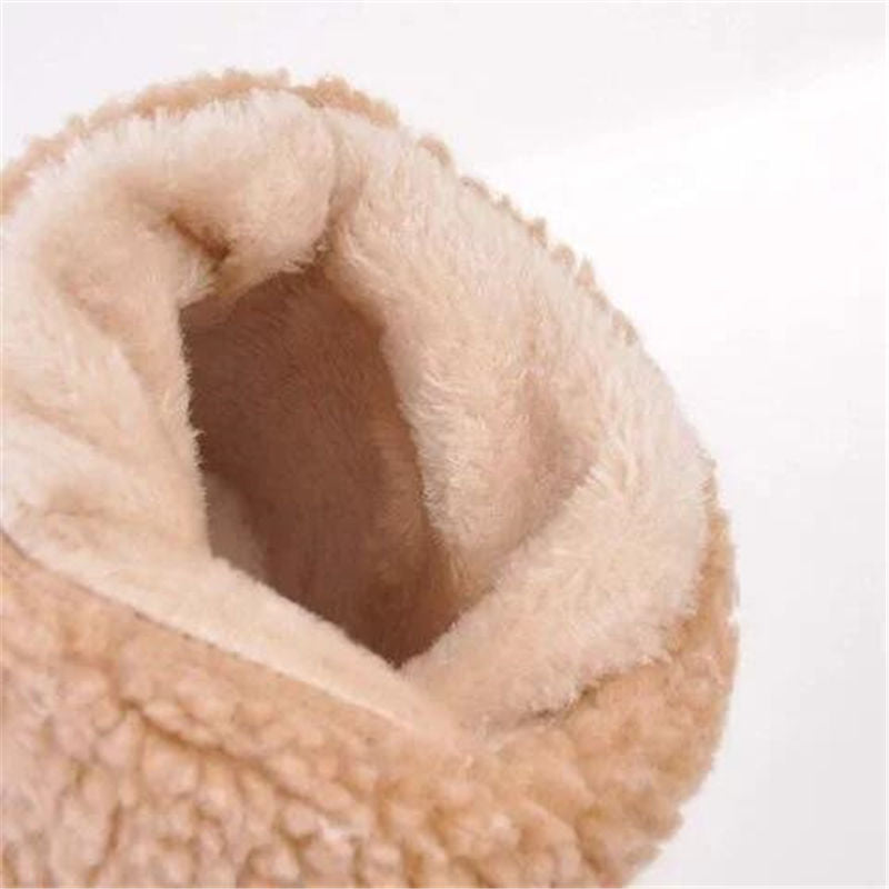Bota de invierno forrada de lana